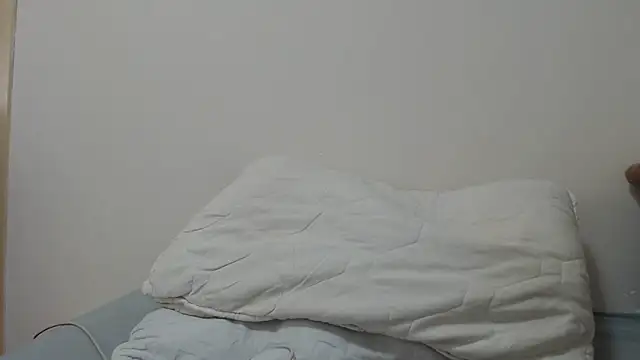 Snapshot of Maryem637048 chatting on February 11, 2026, 12:54 pm Maryem637048 online show from February 11, 2026, 12:54 pm