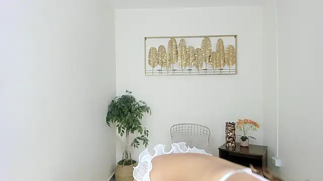 Stella michel online show from October 13, 2025, 8:09 pm