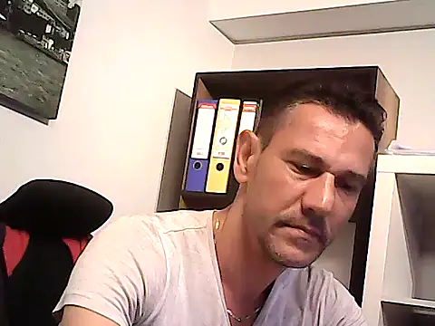 mastercharisma35 online show from April 28, 2026, 10:09 am