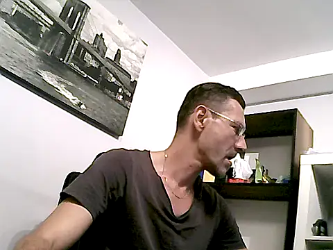 mastercharisma35 online show from May 5, 2026, 3:09 pm