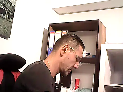 mastercharisma35 online show from July 14, 2026, 1:06 pm