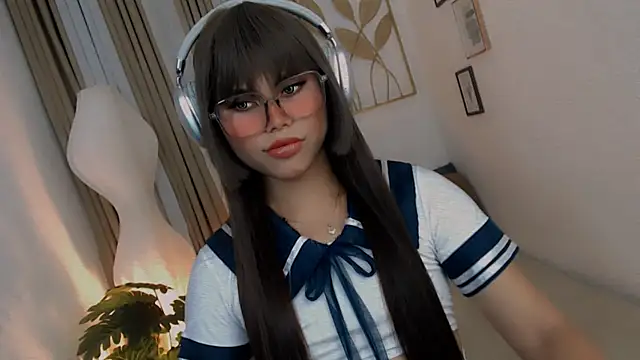 PrettyBlythes TS online show from July 5, 2026, 6:20 am