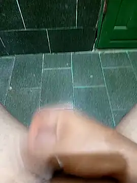 ALEX 19 DOCINHO online show from March 30, 2026, 3:02 pm