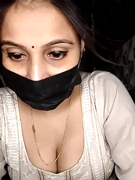 Horny Shalu online show from October 6, 2025, 5:43 pm