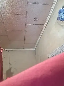 Snapshot of Tudiablita21 chatting on November 9, 2025, 11:41 am Tudiablita21 online show from November 9, 2025, 11:41 am