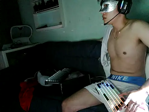 boyhigh1997 online show from March 23, 2026, 8:13 pm