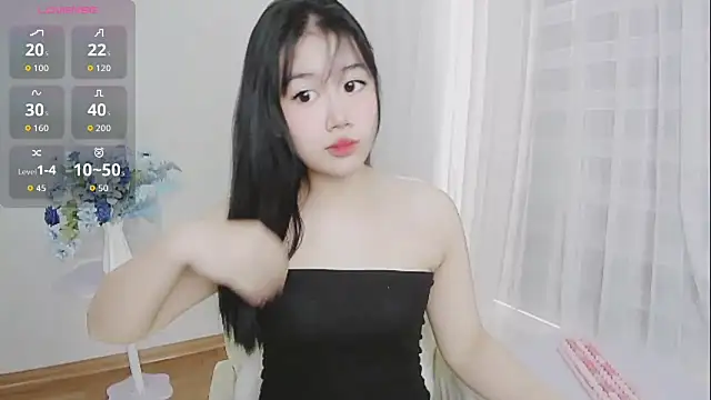 Snapshot of -Rose-Lucky- chatting on September 16, 2025, 1:17 am -Rose-Lucky- online show from September 16, 2025, 1:17 am