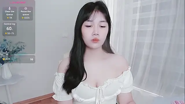 Snapshot of -Rose-Lucky- chatting on October 5, 2025, 1:15 am -Rose-Lucky- online show from October 5, 2025, 1:15 am