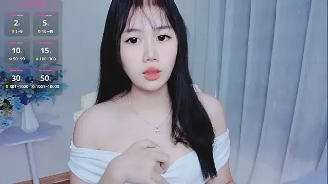 Snapshot of -Rose-Lucky- chatting on October 11, 2025, 1:05 am -Rose-Lucky- online show from October 11, 2025, 1:05 am