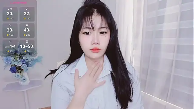 -Rose-Lucky- online show from October 21, 2025, 1:17 am