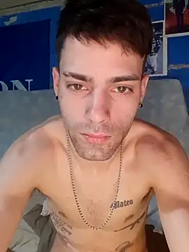 Demian24  online show from October 31, 2025, 7:59 pm