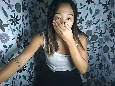 Snapshot of Virgen_christine01 chatting on March 9, 2026, 4:55 pm Virgen christine01 online show from March 9, 2026, 4:55 pm