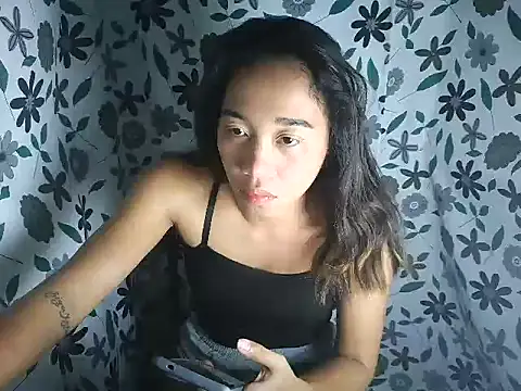 Snapshot of Virgen_christine01 chatting on April 11, 2026, 6:12 pm Virgen christine01 online show from April 11, 2026, 6:12 pm