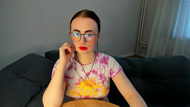 MewStella online show from March 29, 2026, 3:06 am