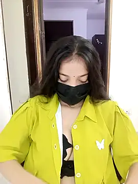 Snapshot of Cute_Rakhi8 chatting on October 1, 2025, 3:56 am Cute Rakhi8 online show from October 1, 2025, 3:56 am