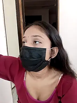 Snapshot of Cute_Rakhi8 chatting on October 16, 2025, 5:30 am Cute Rakhi8 online show from October 16, 2025, 5:30 am