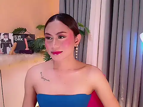 HOTkendraCumXxx online show from February 17, 2026, 8:44 am