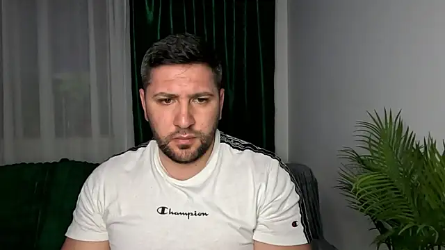 Gold Alpha Boy online show from May 18, 2026, 6:14 pm