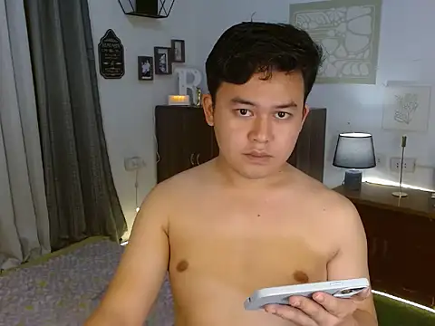 Snapshot of annocentboy chatting on October 25, 2025, 1:07 pm annocentboy online show from October 25, 2025, 1:07 pm