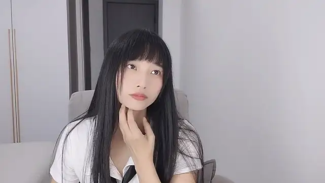 Snapshot of Lisa-3333 chatting on September 13, 2025, 2:17 pm Lisa-3333 online show from September 13, 2025, 2:17 pm