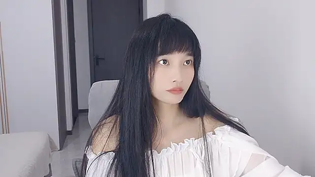 Snapshot of Lisa-3333 chatting on September 16, 2025, 2:07 pm Lisa-3333 online show from September 16, 2025, 2:07 pm