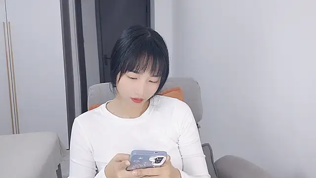 Snapshot of Lisa-3333 chatting on November 15, 2025, 1:07 pm Lisa-3333 online show from November 15, 2025, 1:07 pm