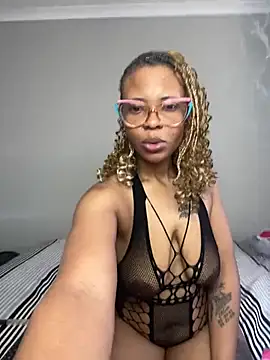 DiamondHaze2 online show from August 4, 2026, 10:07 am