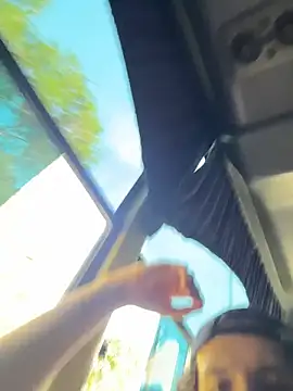 Snapshot of Luxx_14 chatting on February 26, 2026, 9:36 pm Luxx 14 online show from February 26, 2026, 9:36 pm