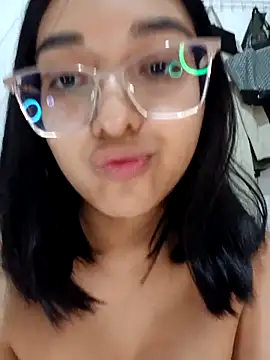 Snapshot of Milly_Sweet14 chatting on September 17, 2025, 10:55 pm Milly Sweet14 online show from September 17, 2025, 10:55 pm