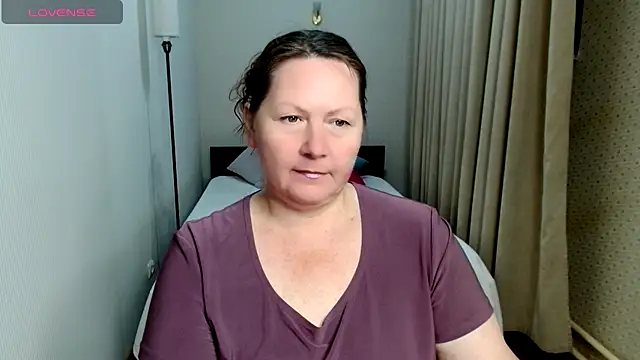 milf hornys online show from September 8, 2025, 5:12 pm