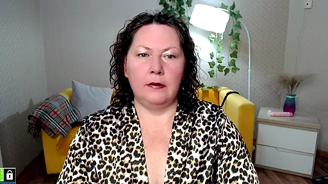 milf hornys online show from November 7, 2025, 6:41 pm