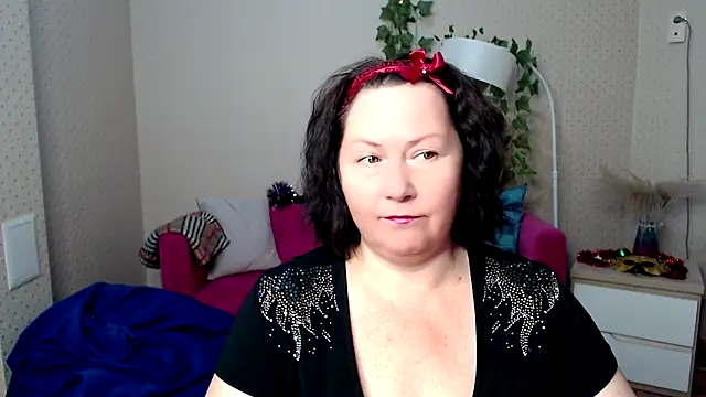 milf hornys online show from November 29, 2025, 5:27 pm