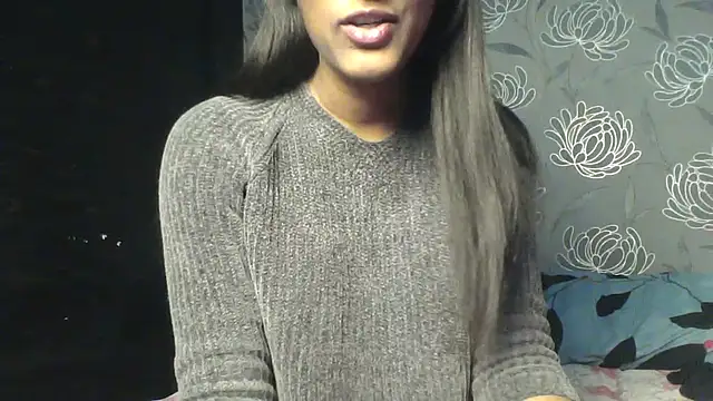 Snapshot of mickle_james chatting on February 7, 2026, 6:11 pm mickle james online show from February 7, 2026, 6:11 pm