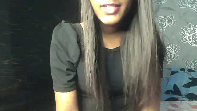 Snapshot of mickle_james chatting on February 14, 2026, 4:37 pm mickle james online show from February 14, 2026, 4:37 pm