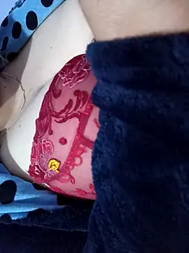 Snapshot of Hnonasix89 chatting on December 5, 2025, 8:01 am Hnonasix89 online show from December 5, 2025, 8:01 am