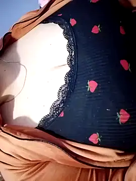 Hnonasix89 online show from March 17, 2026, 5:55 am