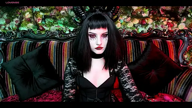 EllieMori online show from October 31, 2025, 10:33 pm