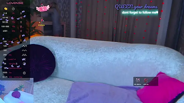 LiSinDoll online show from December 4, 2025, 6:34 am