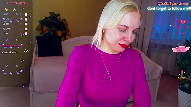 LiSinDoll online show from March 11, 2026, 1:33 am