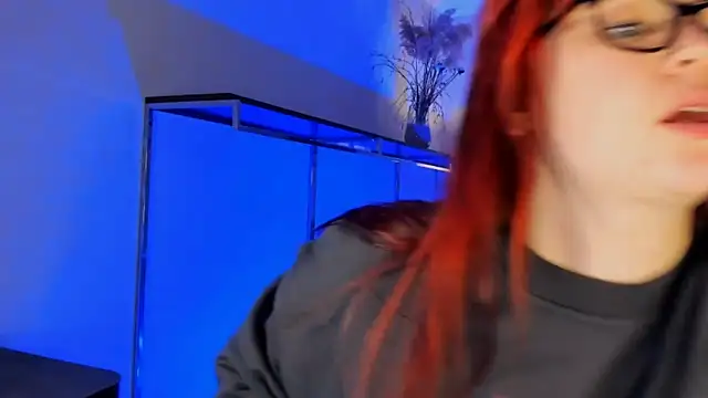 Snapshot of Meri_Cutte chatting on January 6, 2026, 1:48 pm Meri Cutte online show from January 6, 2026, 1:48 pm