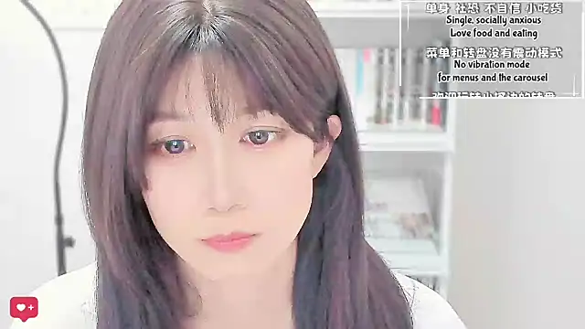 Rabbitlittlefool online show from April 7, 2026, 3:07 am