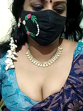 Snapshot of yoga-mithraa chatting on October 3, 2025, 7:16 am yoga-mithraa online show from October 3, 2025, 7:16 am