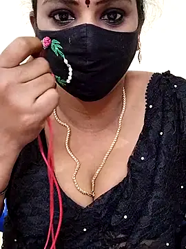 Snapshot of yoga-mithraa chatting on November 13, 2025, 5:23 pm yoga-mithraa online show from November 13, 2025, 5:23 pm