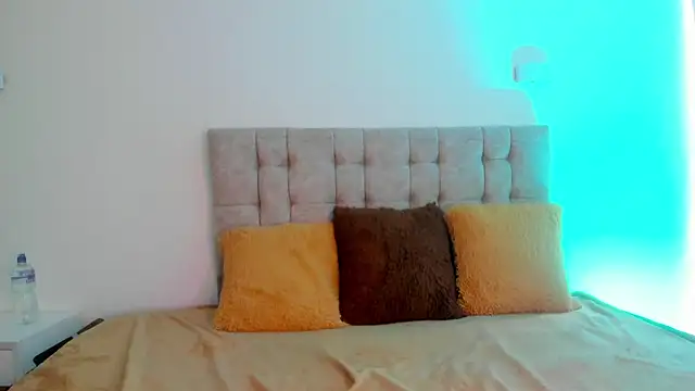 Snapshot of Dakota_Mars chatting on November 6, 2025, 12:39 pm Dakota Mars online show from November 6, 2025, 12:39 pm