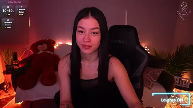 Snapshot of FataleNellie chatting on March 3, 2026, 9:10 pm FataleNellie online show from March 3, 2026, 9:10 pm