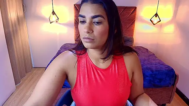 Lia Blake  online show from June 6, 2026, 7:40 pm