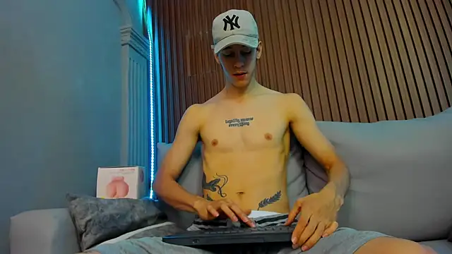 Jhon snow22 online show from September 14, 2025, 2:38 pm