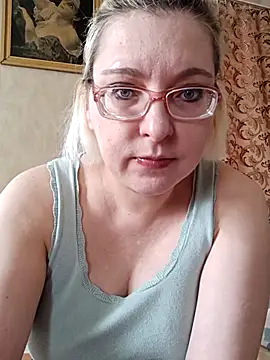 VikaKing online show from March 10, 2026, 9:36 am