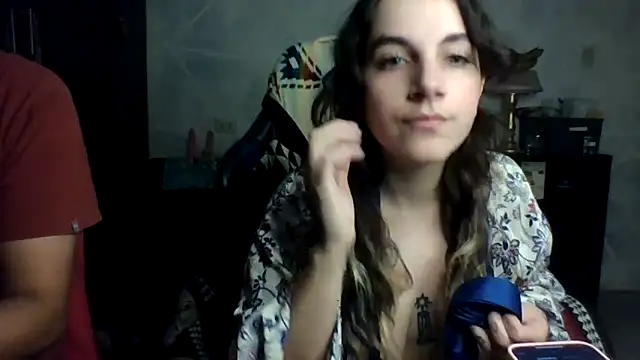 Snapshot of DarthBunny chatting on September 15, 2025, 12:21 am DarthBunny online show from September 15, 2025, 12:21 am