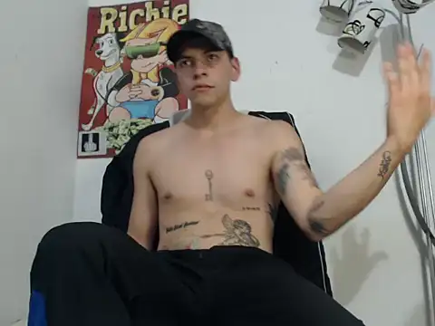 Thomasjons  online show from October 19, 2025, 1:28 am